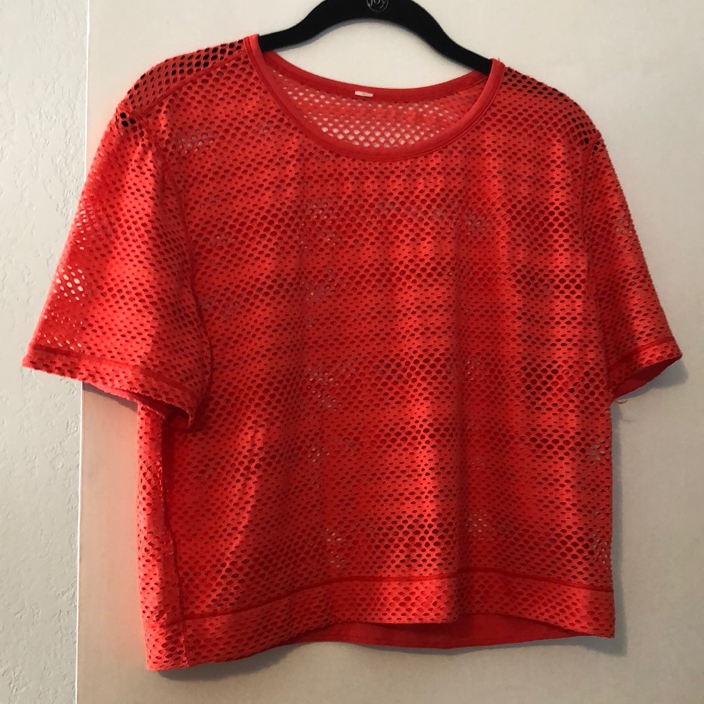 Lululemon breezy crop